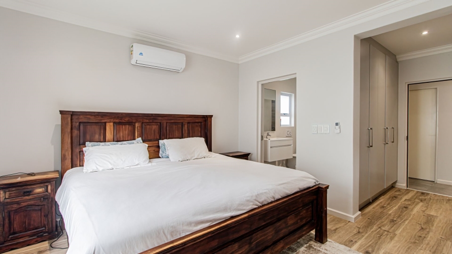 To Let 4 Bedroom Property for Rent in Sitari Country Estate Western Cape